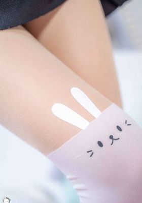 日韩美女慢摇舞曲dj_HD高清视频播放