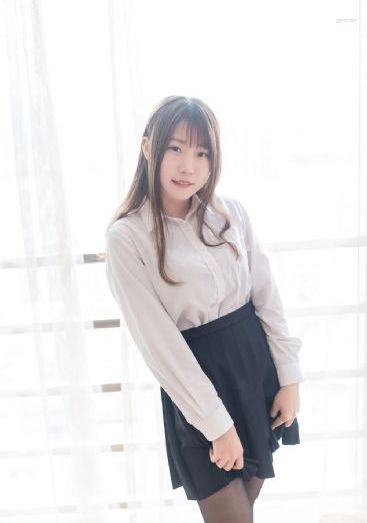 丰满是胸大屁股大腰瘦吗_超清免费全集观看